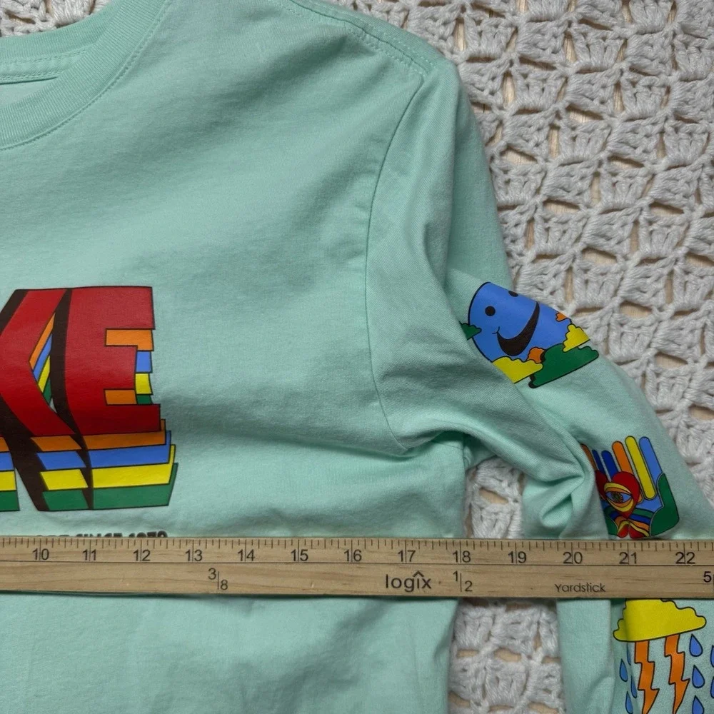 Nike Sportswear T-Shirt Mens S Green Long Slv Geometric Crew Neck 100%Cotton